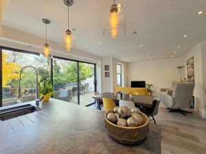 Photo 12- click for photo gallery